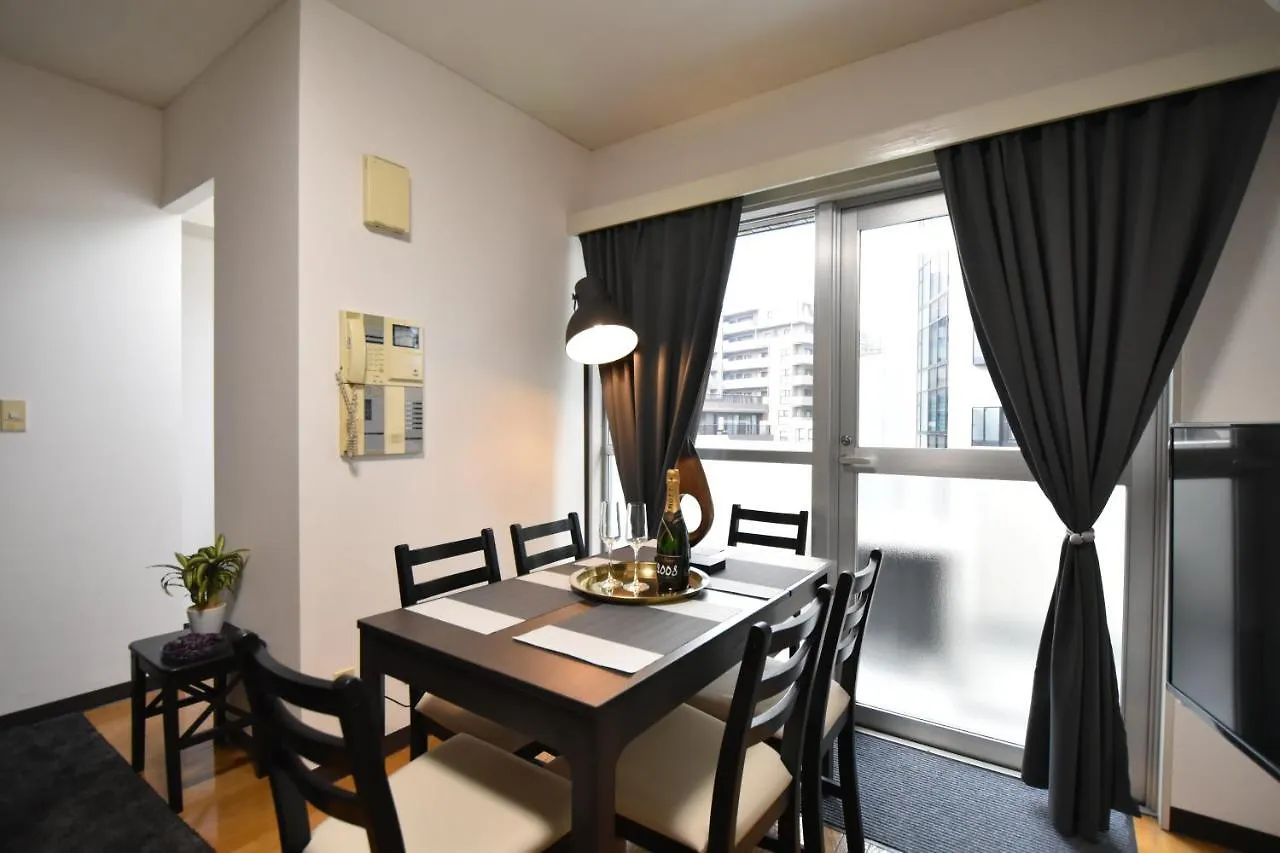 Charming Tokyo Apartment With Private Balcony