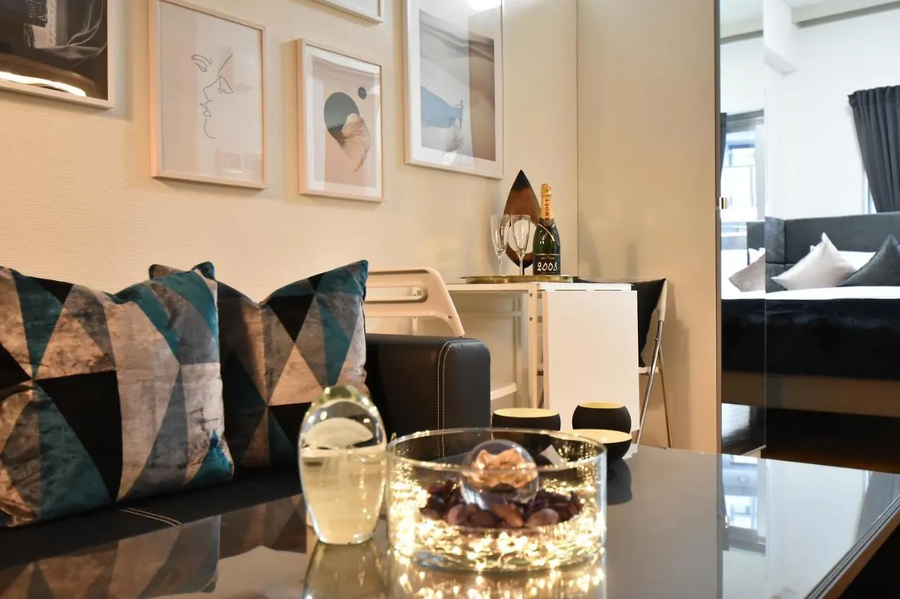 Charming Tokyo Apartment With Private Balcony